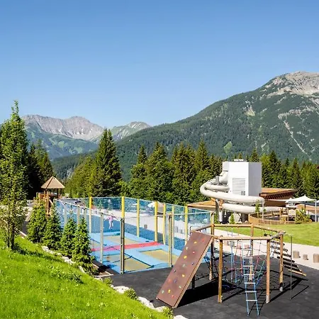 Zugspitz Hotel 4*