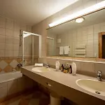 Zugspitz Hotel 4*