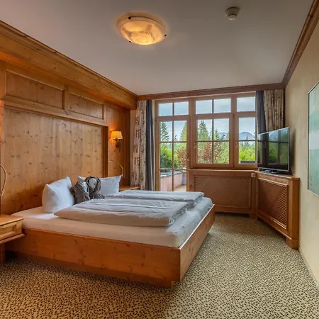 Zugspitz Otel 4*